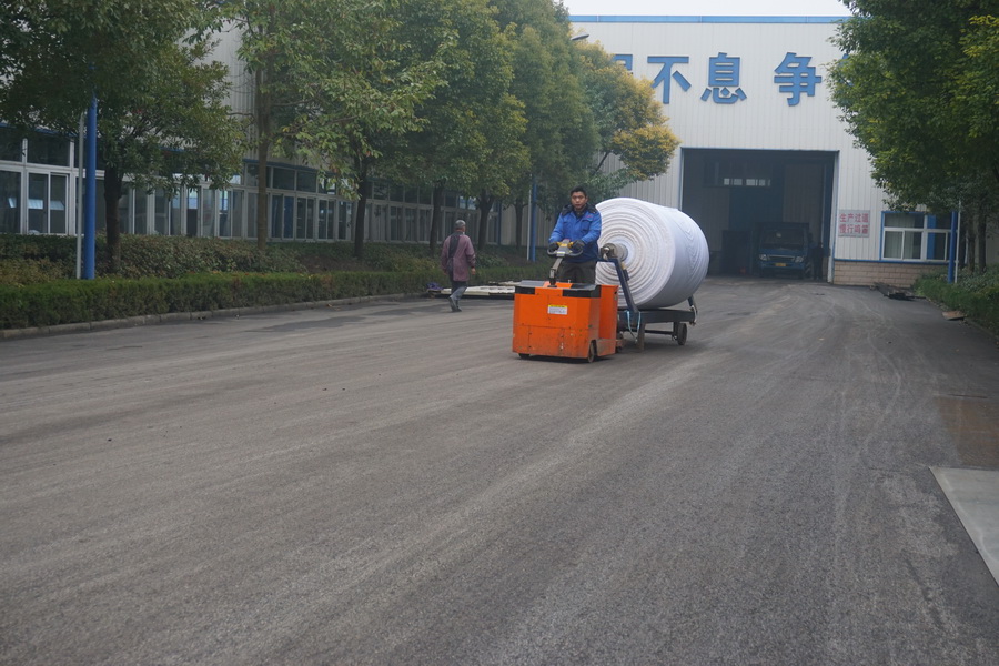 南通新建特闊印染漂整有限公司用5T電動牽引車_調整大小