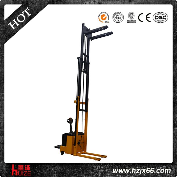 升高4米全電動(dòng)堆高車(三門架) 升高4米全電動(dòng)堆高車(三門架)